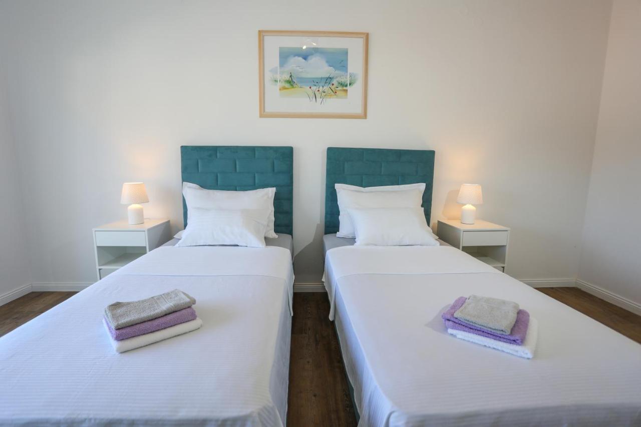 Stella Maris, Hvar - Rooms With A Balcony And A Stunning Sea View Хвар Екстер'єр фото